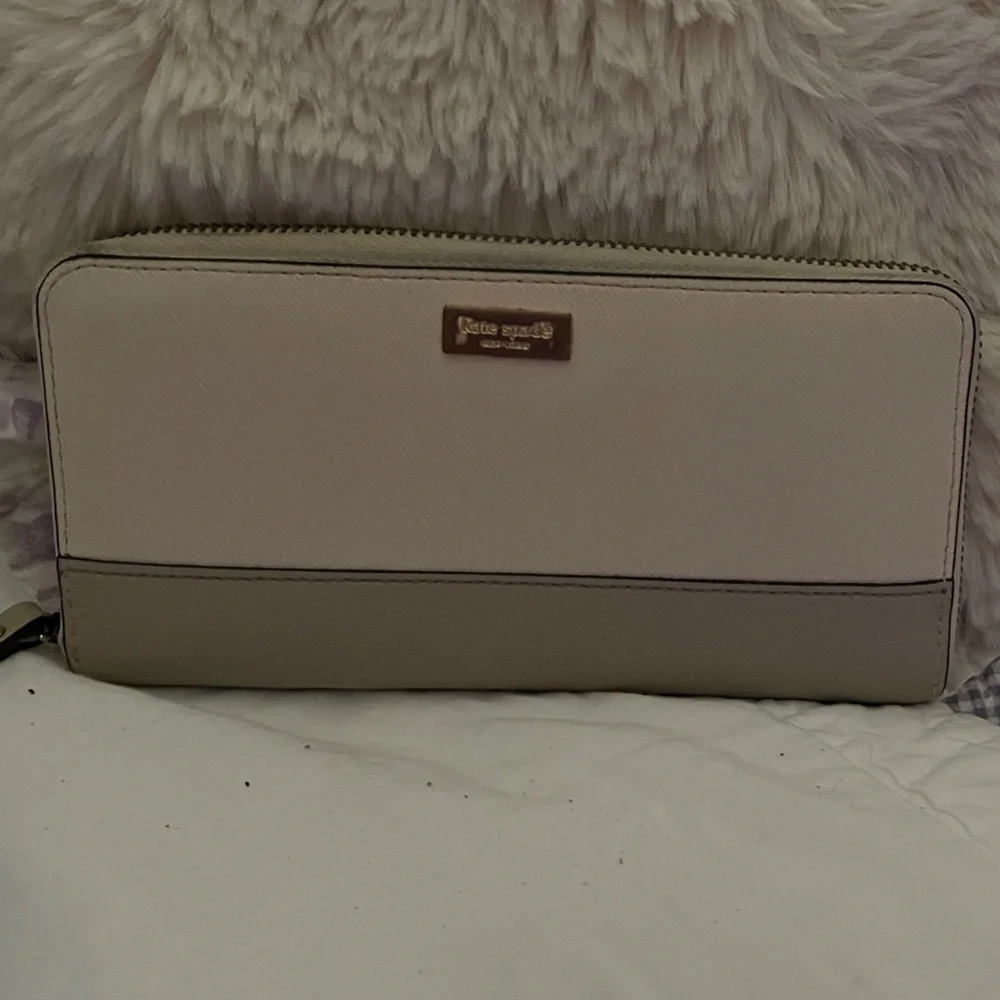 Kate Spade Zip-Around Wallet color block 2 tone